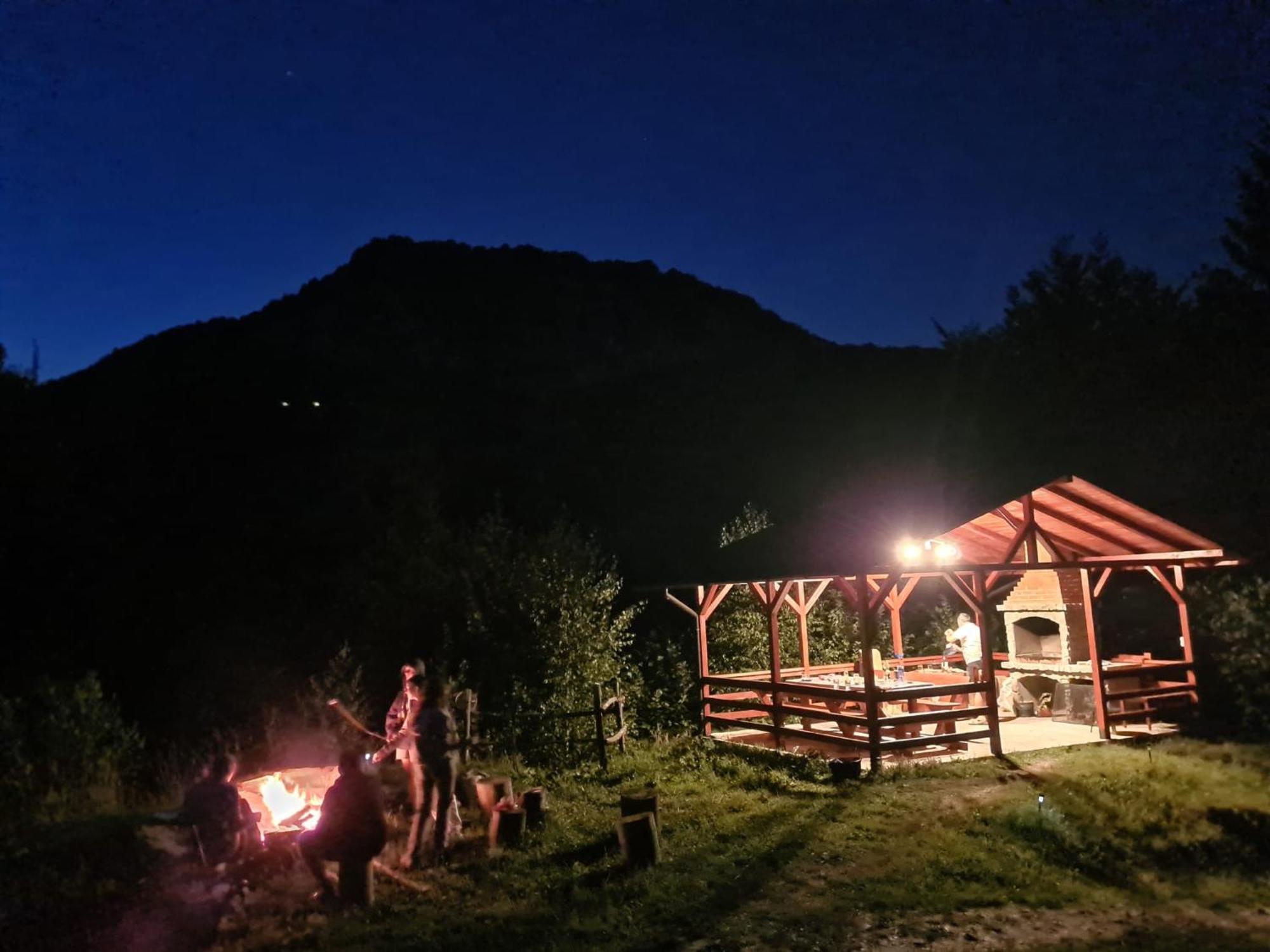 Cabana Belvedere Dragoslavele Екстер'єр фото